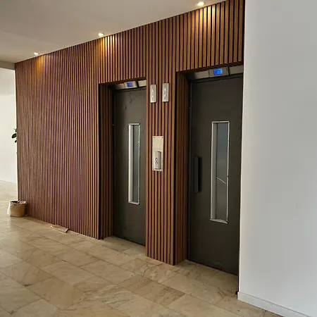 Bright Withpool Apartament *